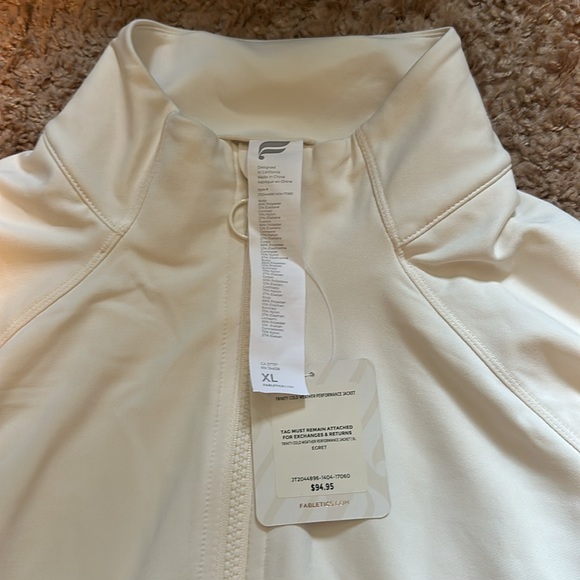 Fabletics Trinity Cold Weather Performance Jacket-nwt - Picture 2 of 3